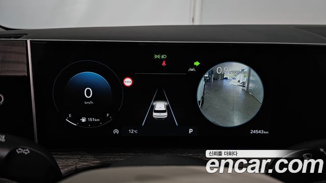 Hyundai Santafe 2024 — photo 11