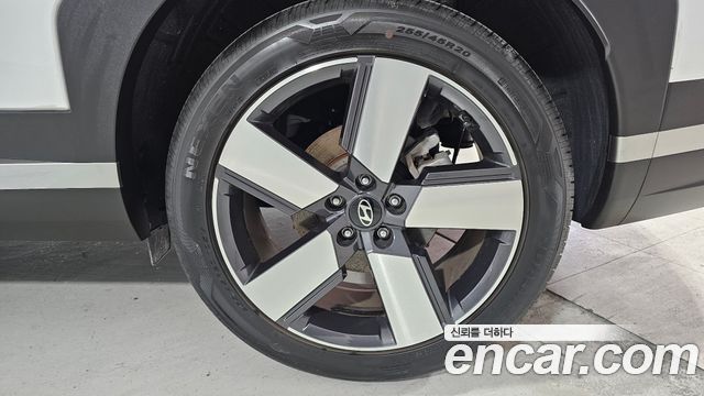 Hyundai Santafe 2024 — photo 7