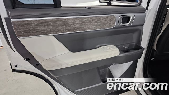 Hyundai Santafe 2024 — photo 15