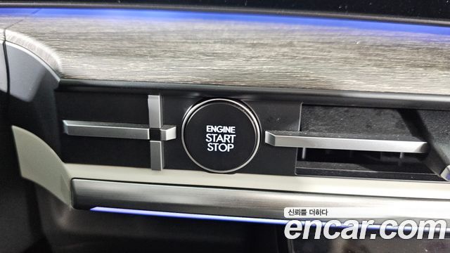 Hyundai Santafe 2024 — photo 30