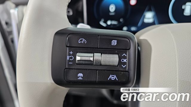 Hyundai Santafe 2024 — photo 31