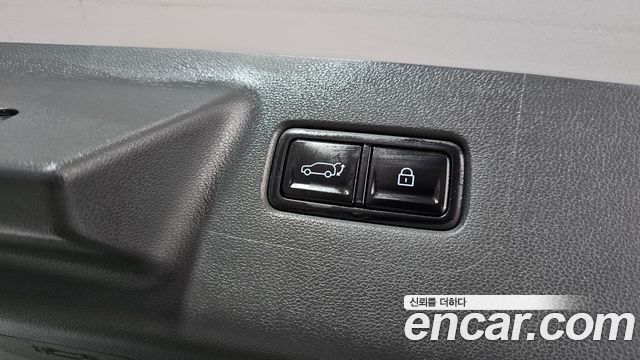 Hyundai Santafe 2024 — photo 33