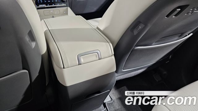 Hyundai Santafe 2024 — photo 34