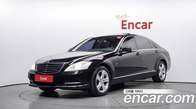 Mercedes-Benz S-Class 2012 — photo 1