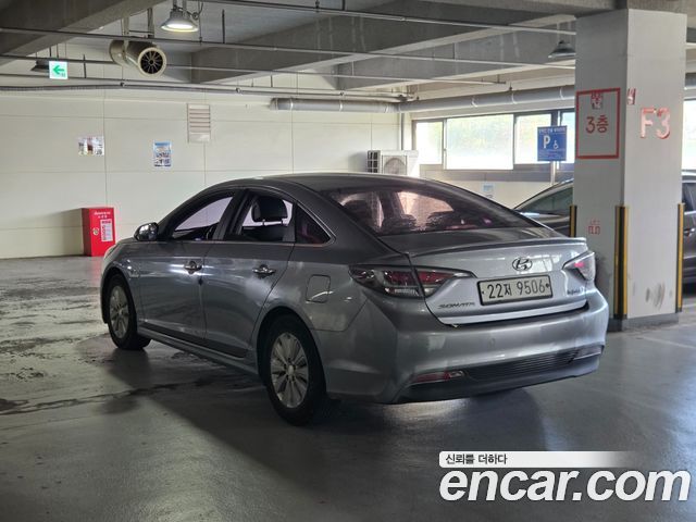 Hyundai Sonata 2017 — photo 3