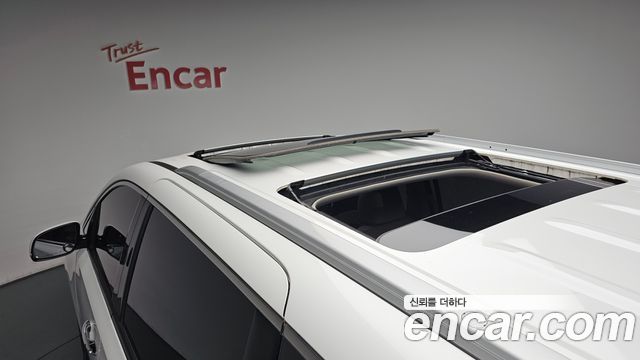 Kia Canival 2017 — photo 30