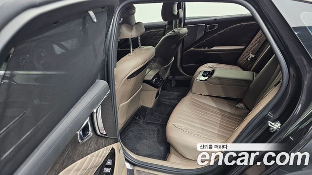 Kia K8 2023 — photo 11