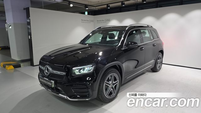 Mercedes-Benz GLB-Class 2026 — photo 1