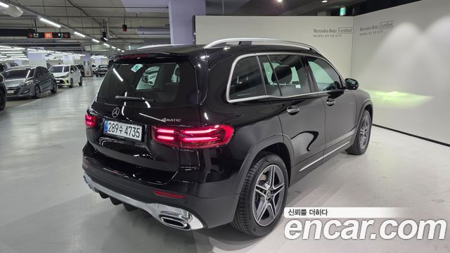 Mercedes-Benz GLB-Class 2026 — photo 4