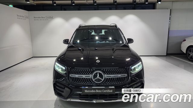 Mercedes-Benz GLB-Class 2026 — photo 6