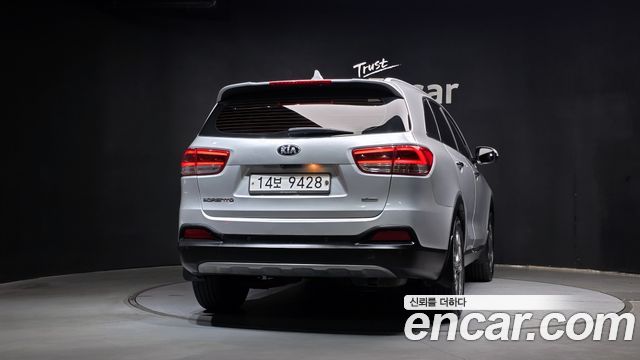 Kia Sorento 2015 — photo 4