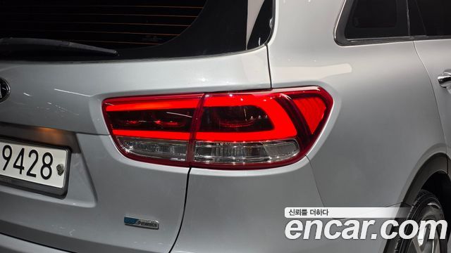 Kia Sorento 2015 — photo 9