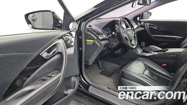 Hyundai Grandeur 2016 — photo 10