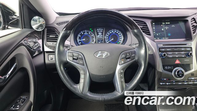 Hyundai Grandeur 2016 — photo 16