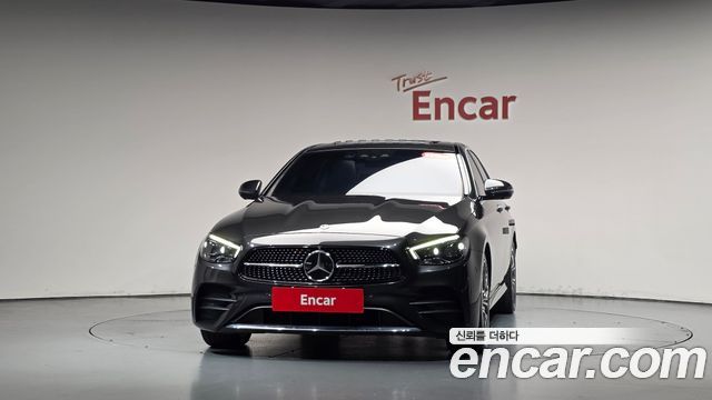 Mercedes-Benz E-Class 2021 — photo 3