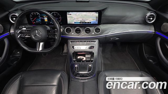 Mercedes-Benz E-Class 2021 — photo 10