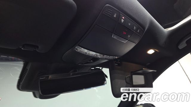 Mercedes-Benz E-Class 2021 — photo 32