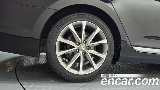 Hyundai Grandeur 2015 — photo 5