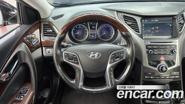 Hyundai Grandeur 2015 — photo 19