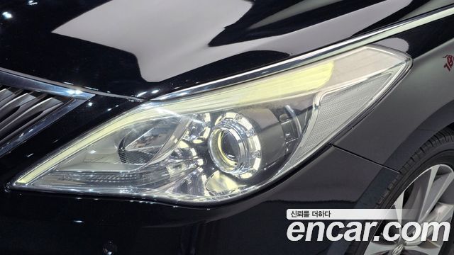 Hyundai Grandeur 2015 — photo 8