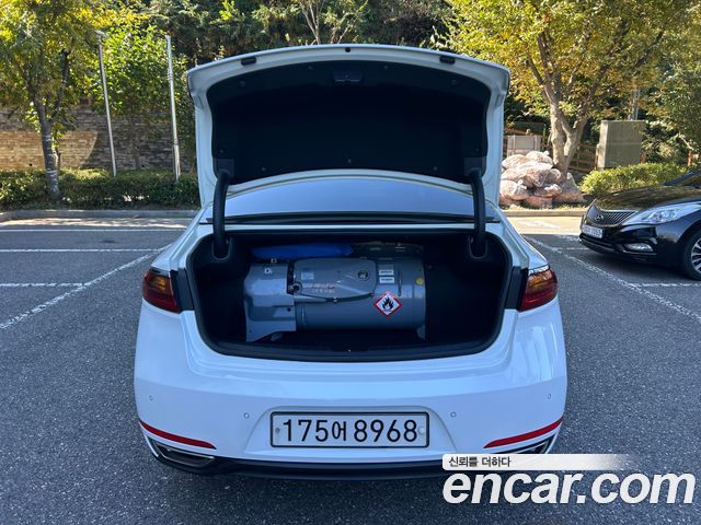 Kia K7 2017 — photo 9