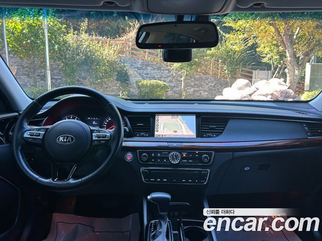 Kia K7 2017 — photo 17