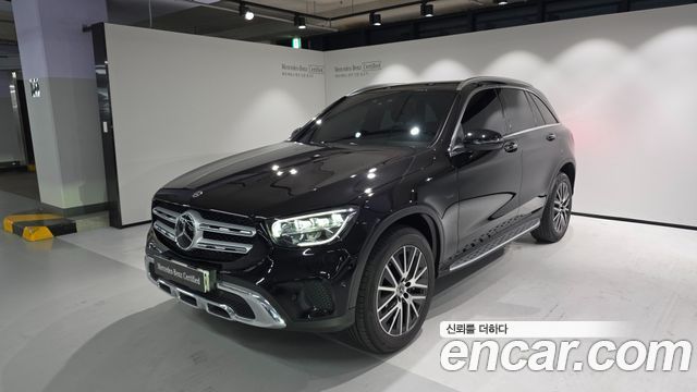 Mercedes-Benz GLC-Class 2021 — photo 1