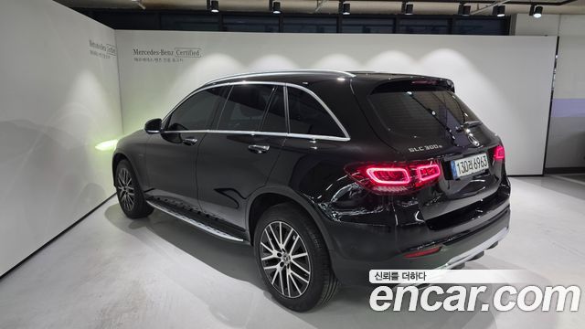 Mercedes-Benz GLC-Class 2021 — photo 3