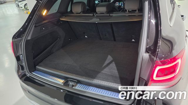 Mercedes-Benz GLC-Class 2021 — photo 9