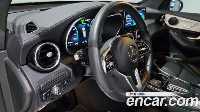 Mercedes-Benz GLC-Class 2021 — photo 14