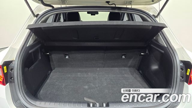 Kia Stonic 2019 — photo 30