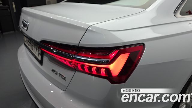 Audi A6 2020 — photo 9