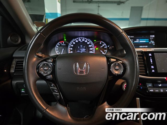 Honda Accord 2016 — photo 5