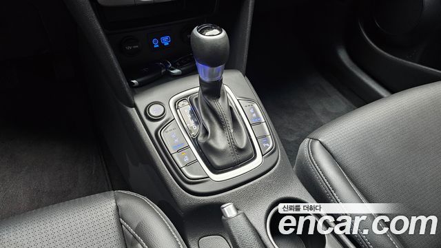 Hyundai Kona 2018 — photo 12