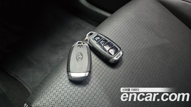 Hyundai Kona 2018 — photo 29