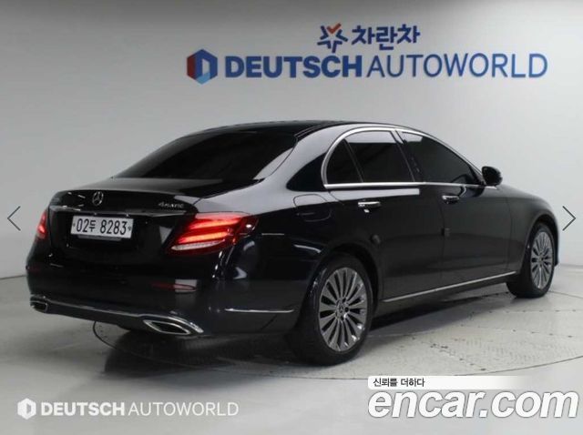 Mercedes-Benz E-Class 2019 — photo 2