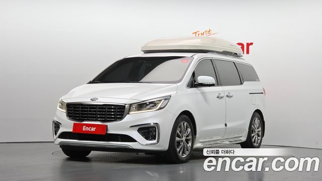 Kia Canival 2019 — photo 1