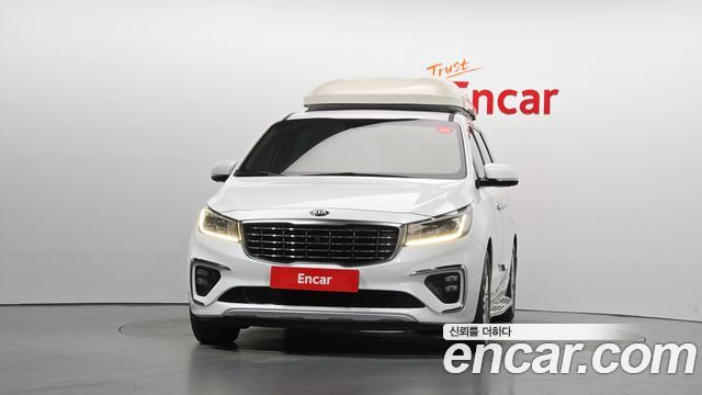Kia Canival 2019 — photo 3