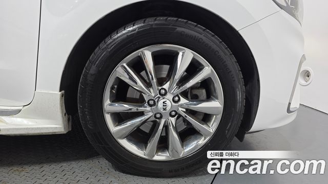 Kia Canival 2019 — photo 7