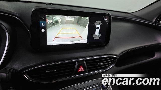 Hyundai Santafe 2022 — photo 23