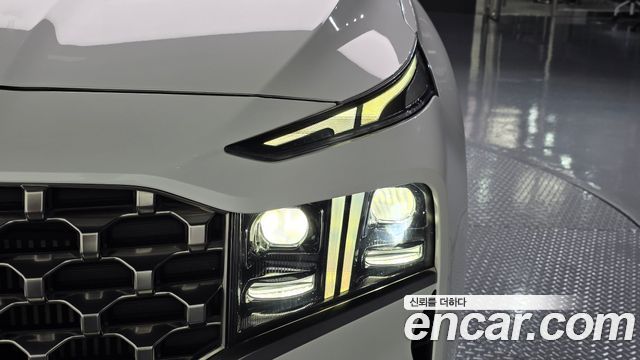 Hyundai Santafe 2022 — photo 8
