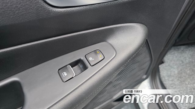 Hyundai Santafe 2022 — photo 30