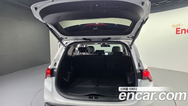 Hyundai Santafe 2022 — photo 33
