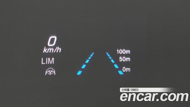 Mercedes-Benz E-Class 2023 — photo 15