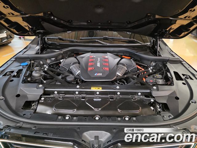 BMW XM 2026 — photo 6