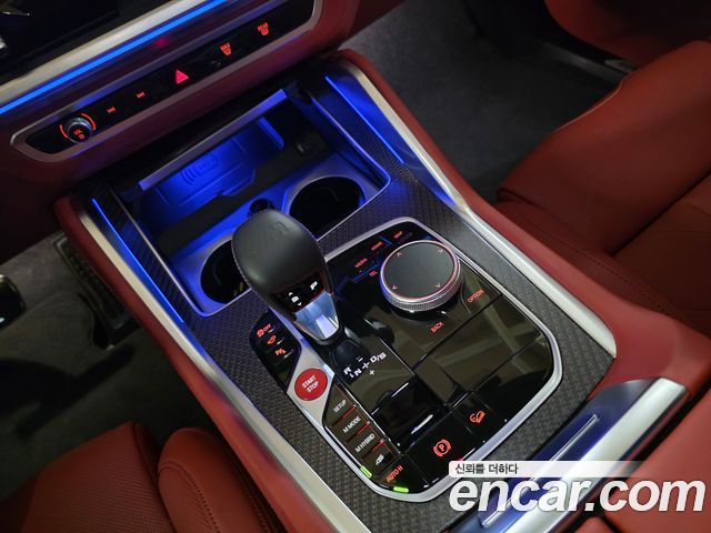 BMW XM 2026 — photo 9