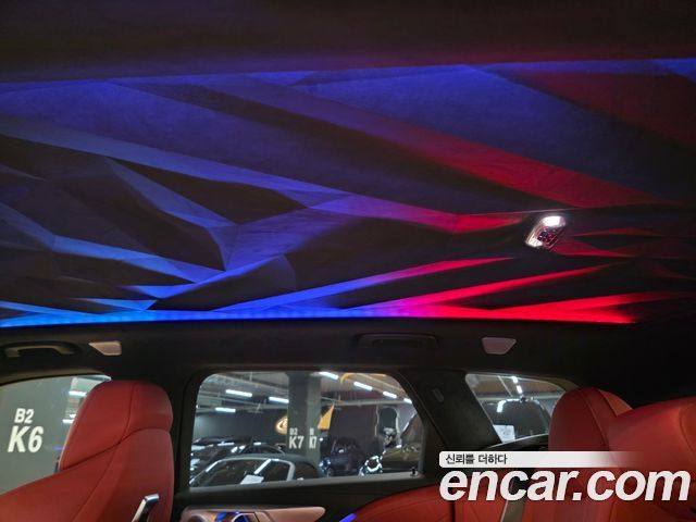 BMW XM 2026 — photo 17
