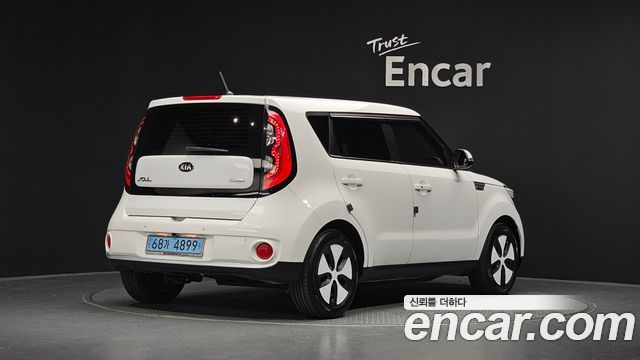 Kia Soul 2018 — photo 2