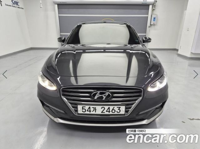 Hyundai Grandeur 2018 — photo 1