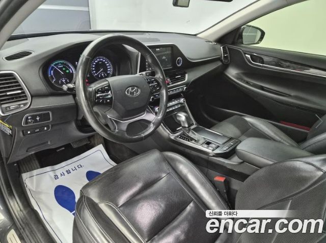 Hyundai Grandeur 2018 — photo 9